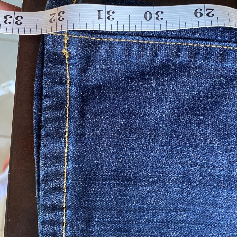 Guess Jeans - Picture 7 of 7